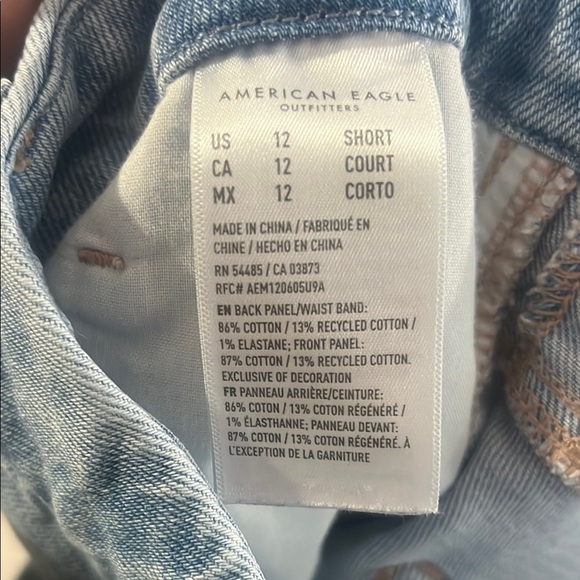 American Eagle Outfitters Blue Boyfriend Jeans Distressed Relaxed Fit - Picture 12 of 12